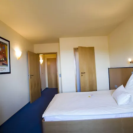 Kattenbusch Hotel 3*